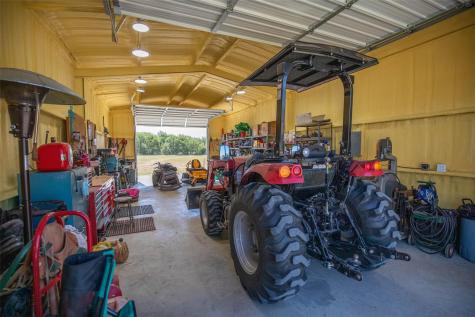 734 E Fm 485 Cameron TX 76520