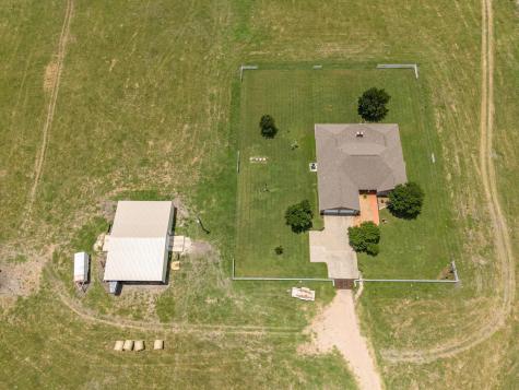 734 E Fm 485 Cameron TX 76520