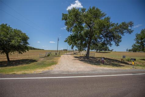 734 E Fm 485 Cameron TX 76520