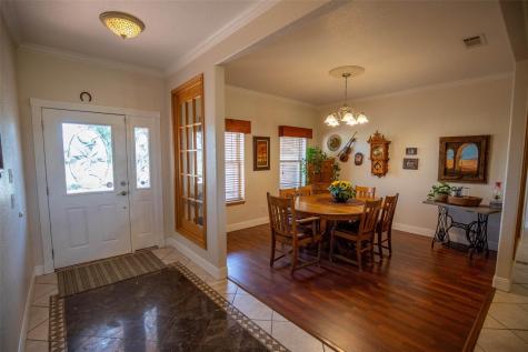 734 E Fm 485 Cameron TX 76520