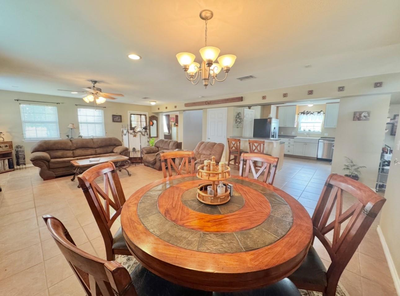 2334 Cr 464 Elgin TX 78621
