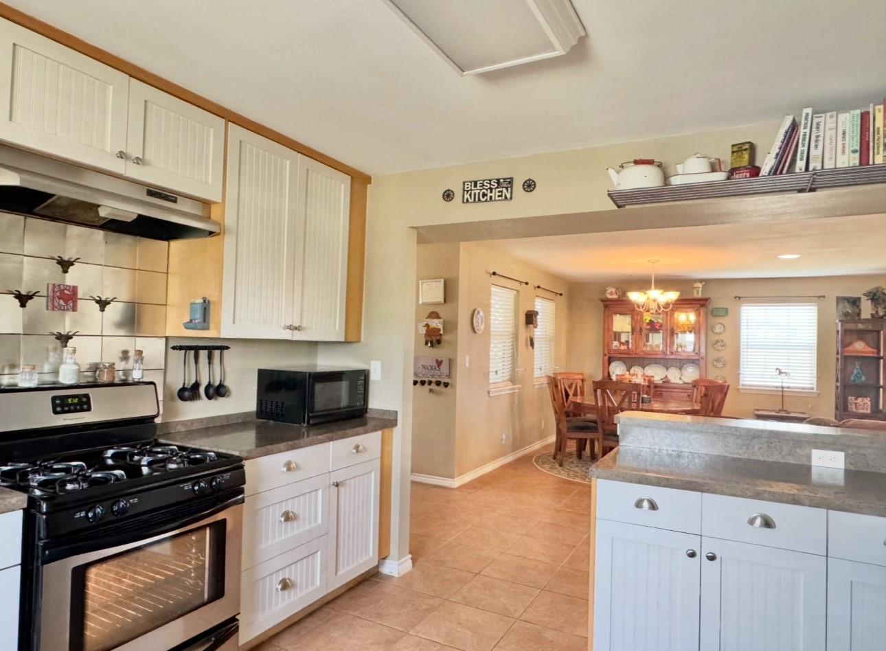 2334 Cr 464 Elgin TX 78621