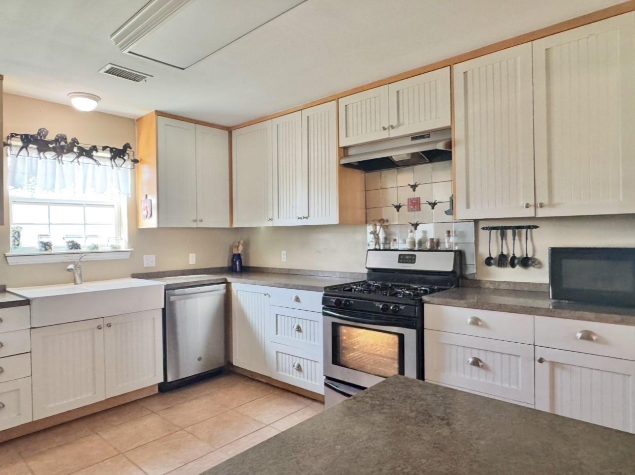 2334 Cr 464 Elgin TX 78621