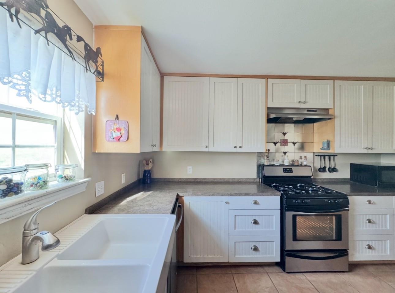 2334 Cr 464 Elgin TX 78621