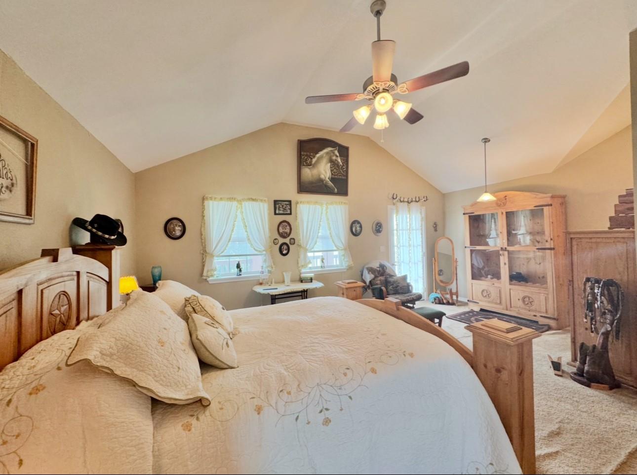 2334 Cr 464 Elgin TX 78621