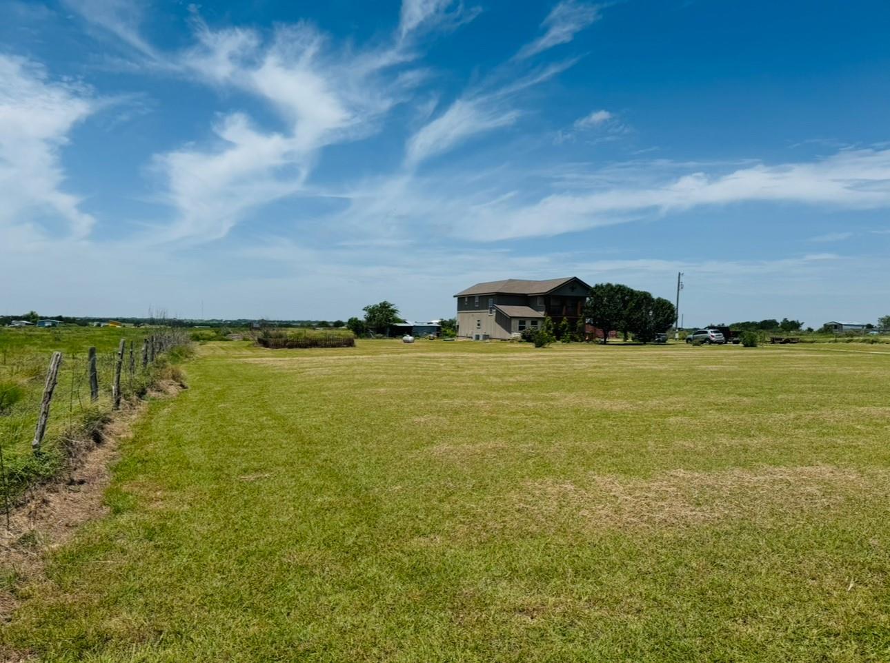 2334 Cr 464 Elgin TX 78621