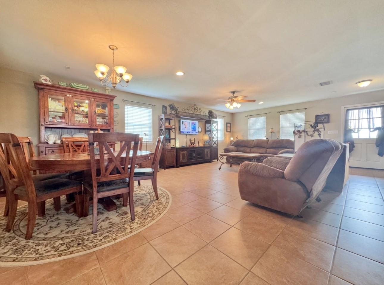 2334 Cr 464 Elgin TX 78621