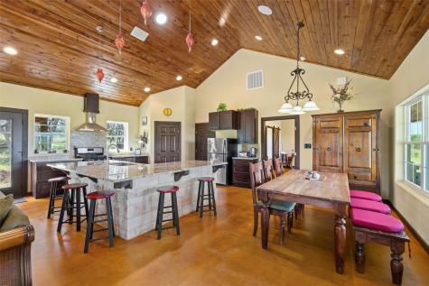 11755 Rm 1323 Johnson City TX 78636