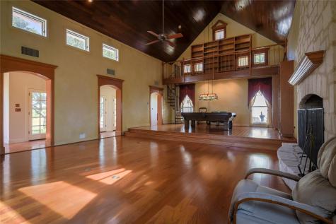 12350 N Highway 16 Highway Fredericksburg TX 78624