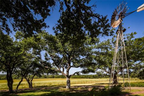 12350 N Highway 16 Highway Fredericksburg TX 78624