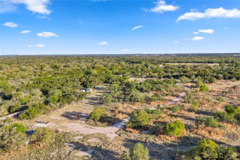 104 County Road 323a Liberty Hill TX 78642