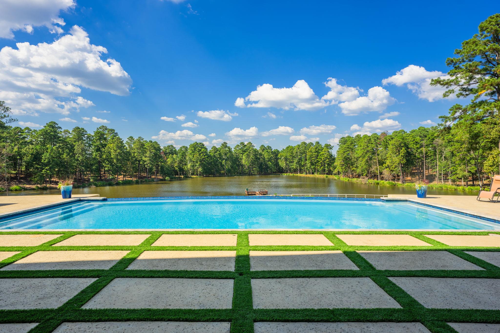 10326 County Road 3112 N Tyler TX 75662