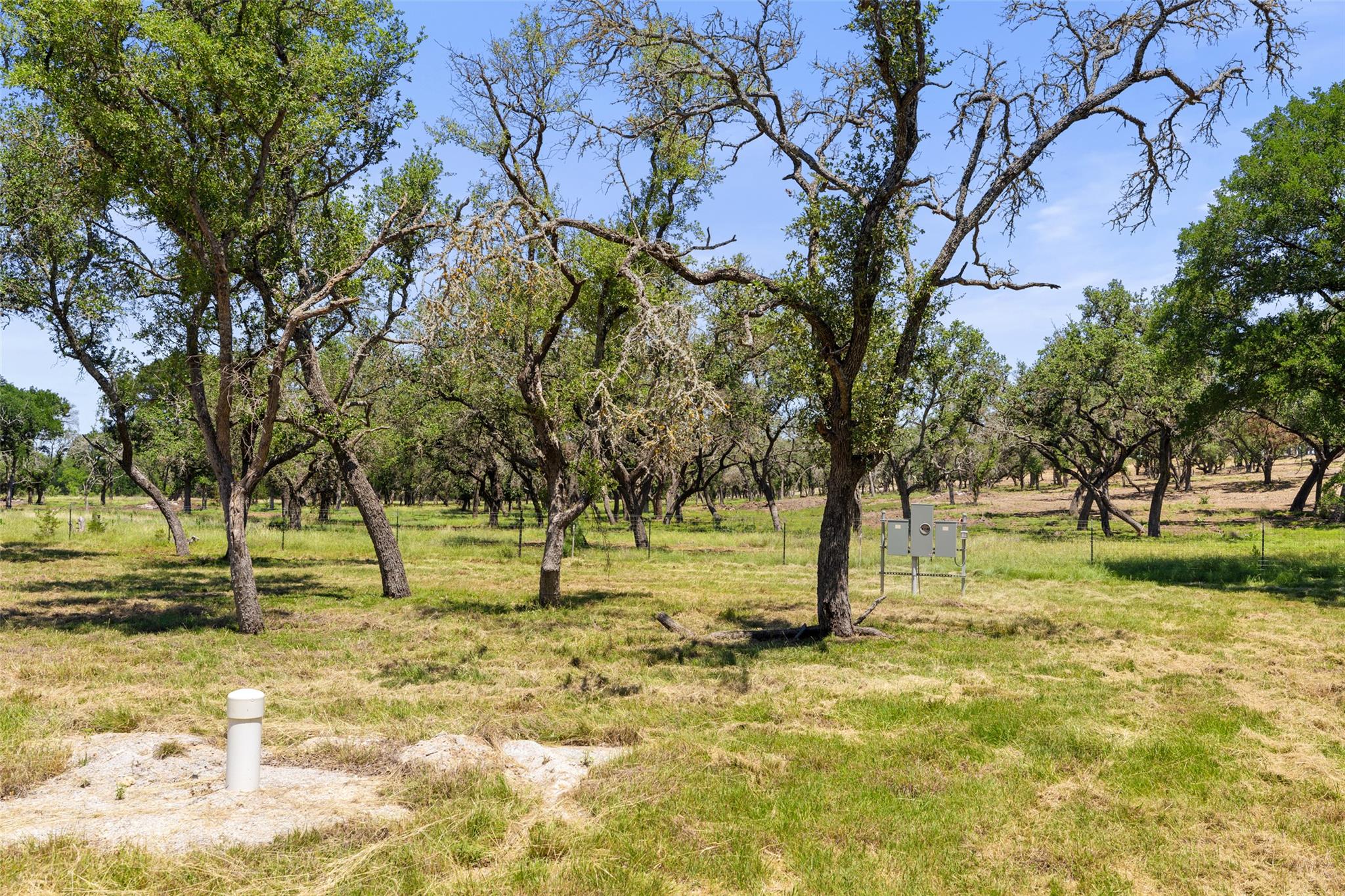 937 Flat Creek Road Johnson City TX 78636