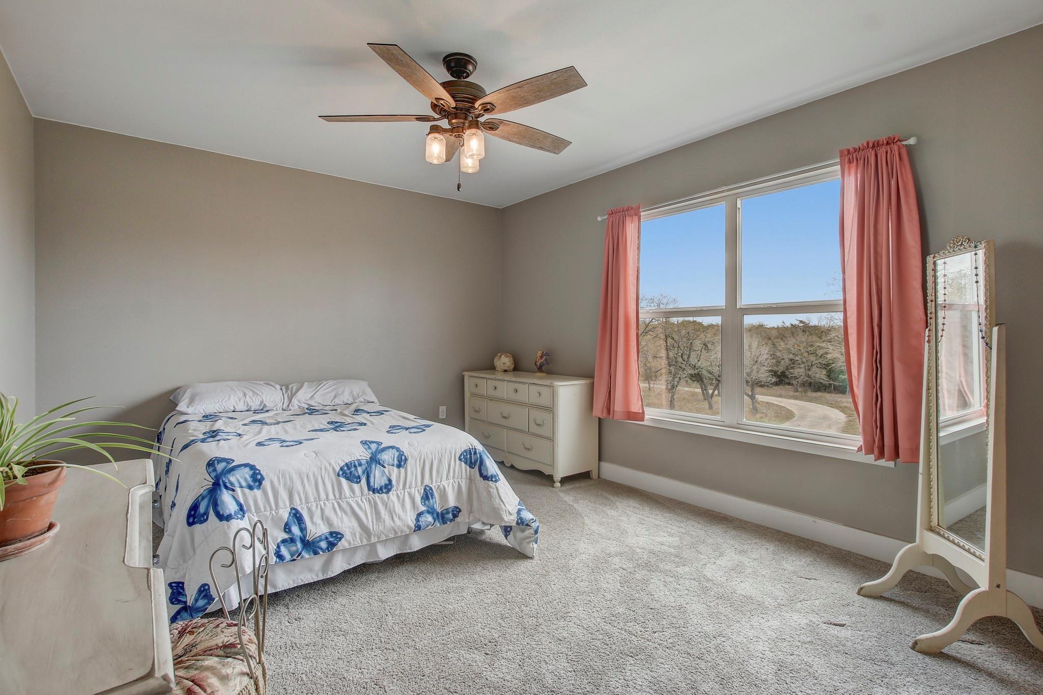 196 Milam Lane Bastrop TX 78602