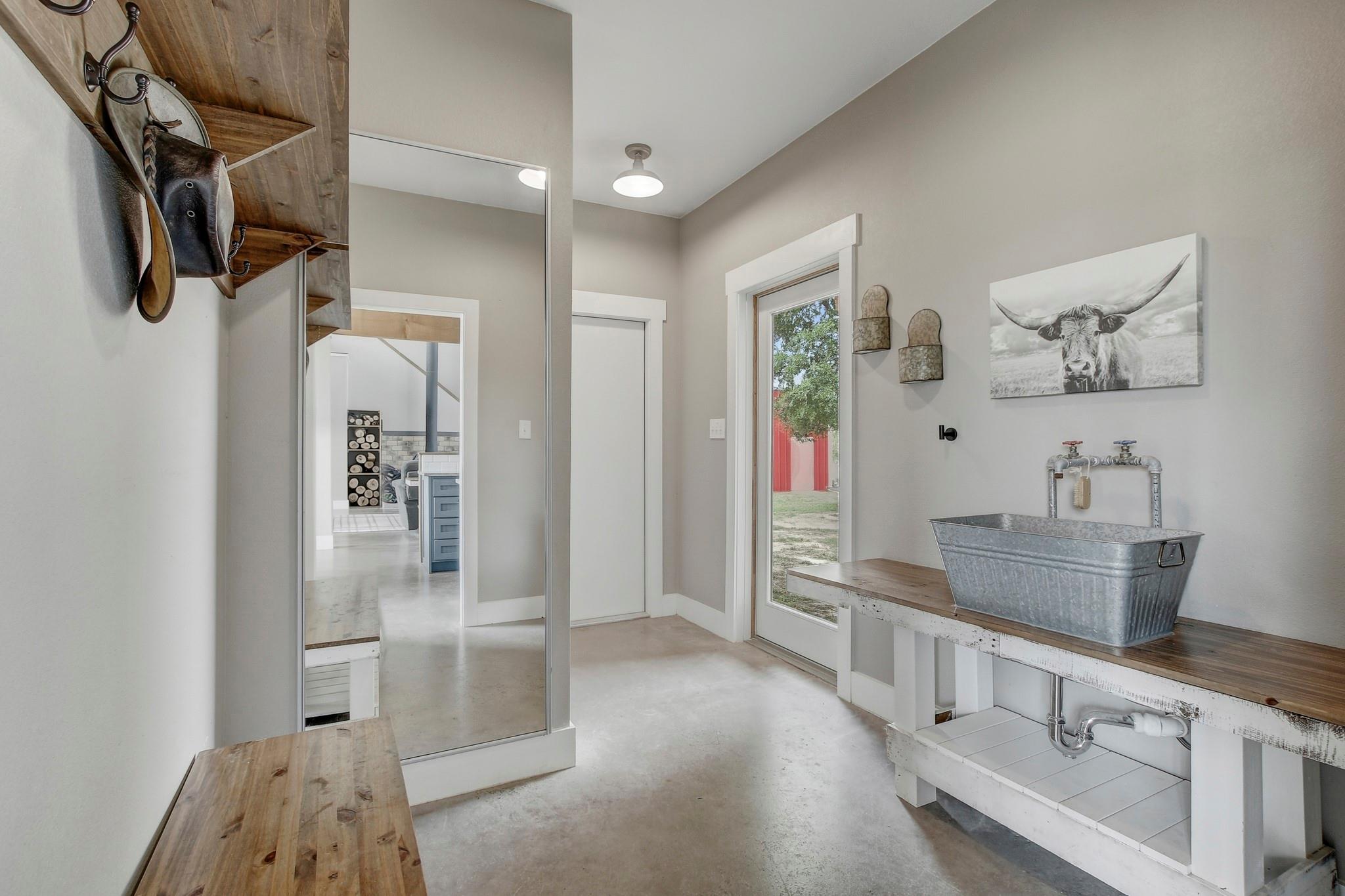 196 Milam Lane Bastrop TX 78602