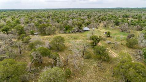 132 Roemer Lane W Floresville TX 78114