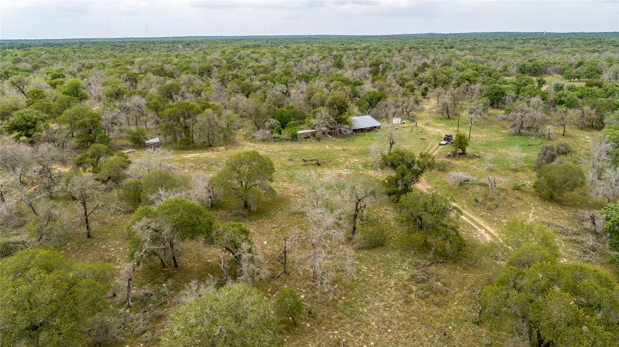 132 Roemer Lane W Floresville TX 78114