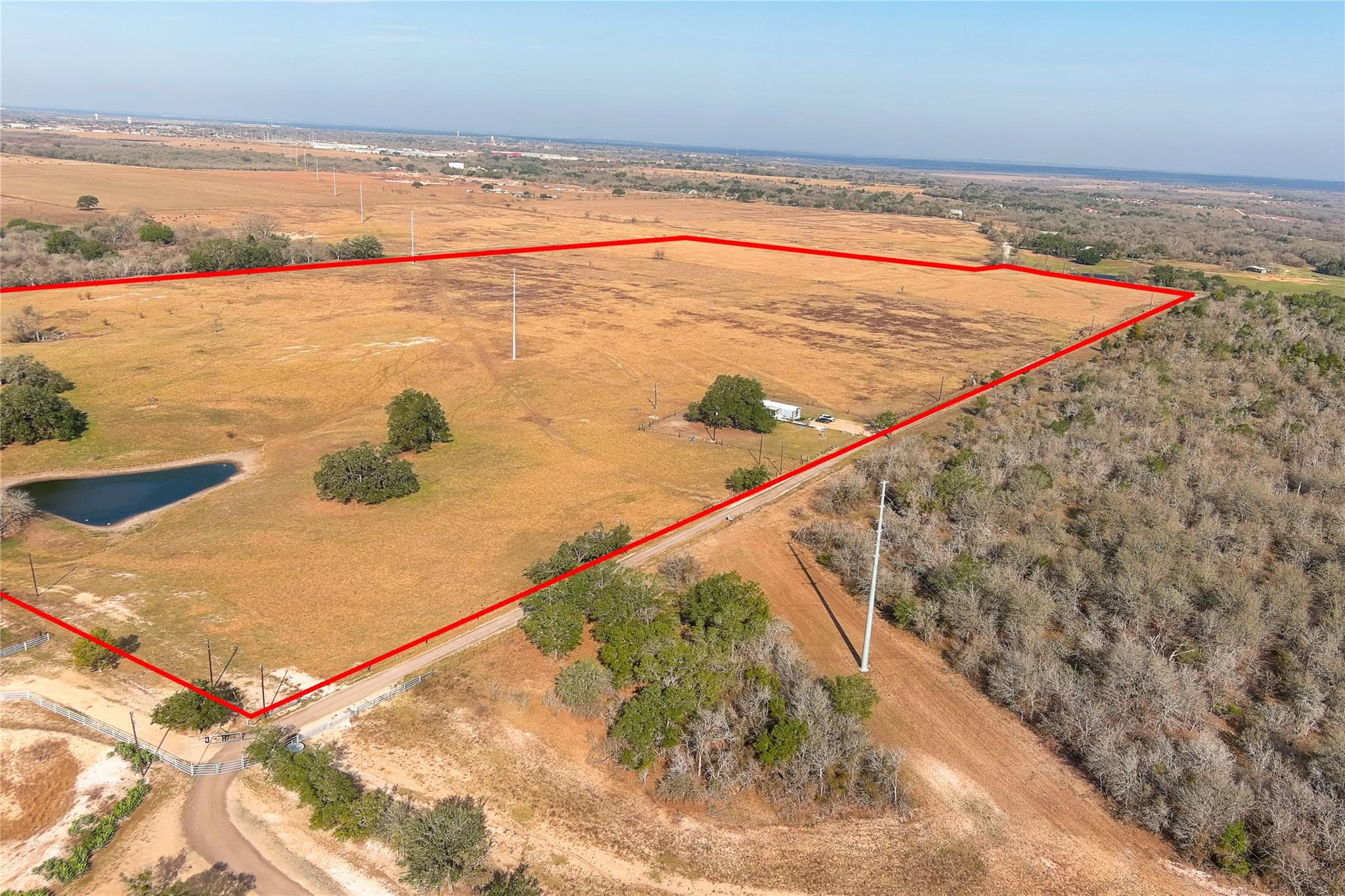 319 R C Lane Lockhart TX 78644