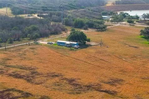 319 R C Lane Lockhart TX 78644
