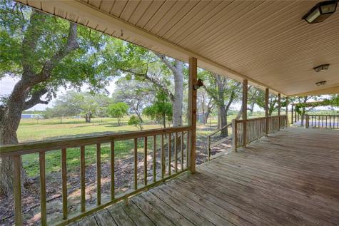 3814 Maeker Road Flatonia TX 78941