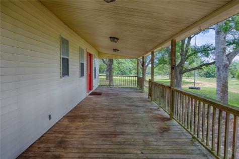 3814 Maeker Road Flatonia TX 78941