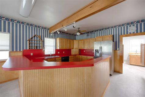 3814 Maeker Road Flatonia TX 78941