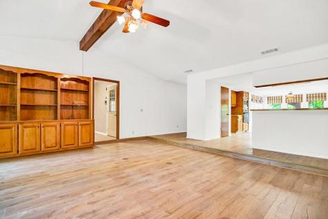 298 Jenkins Road Cedar Creek TX 78612