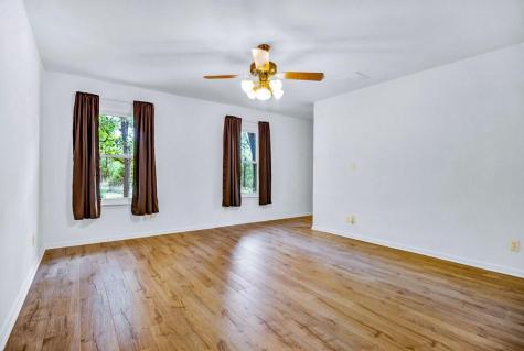 298 Jenkins Road Cedar Creek TX 78612