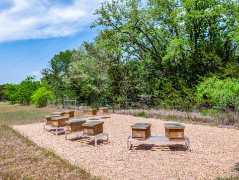 298 Jenkins Road Cedar Creek TX 78612
