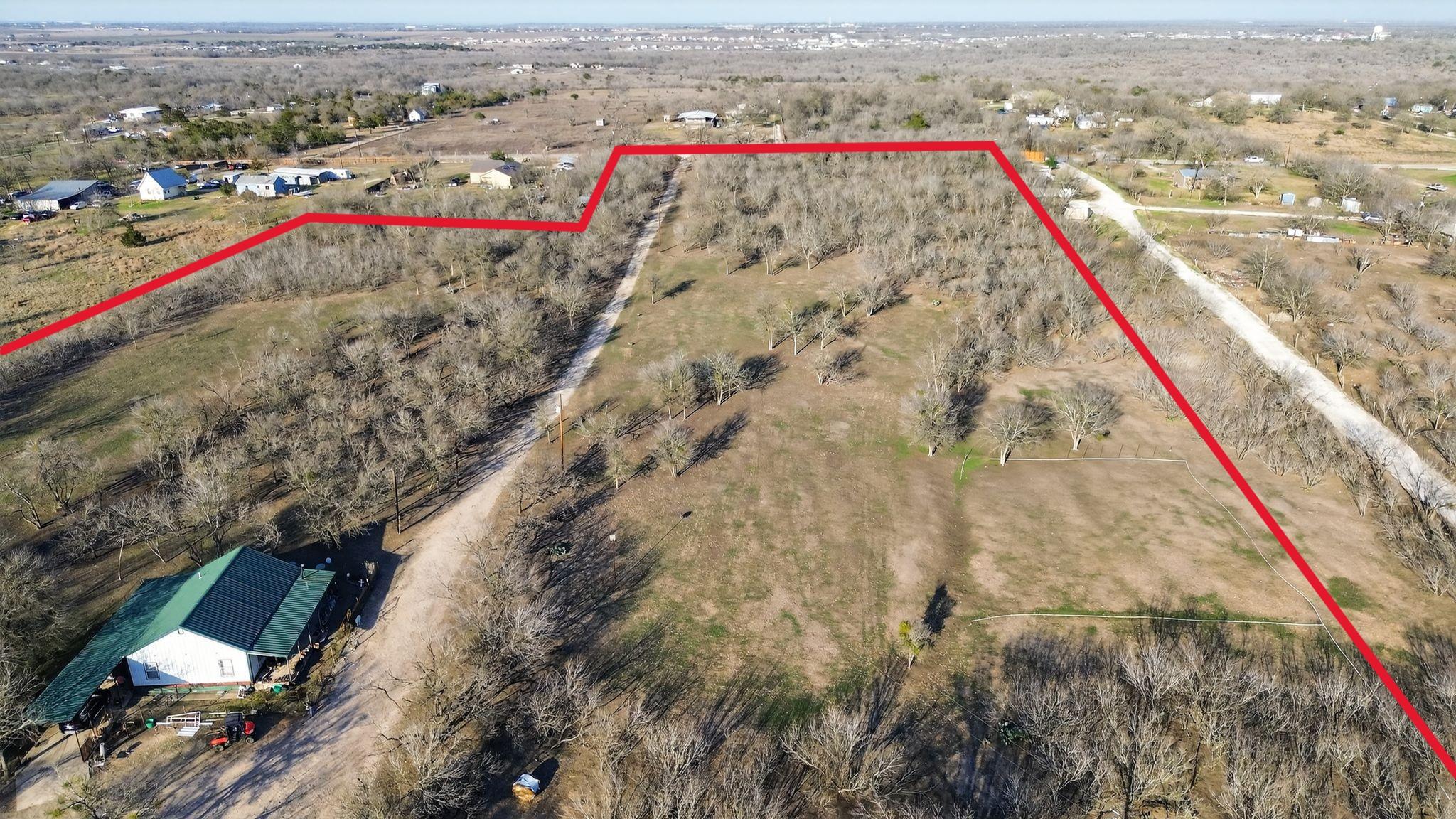 885 Longhollow Road Dale TX 78616