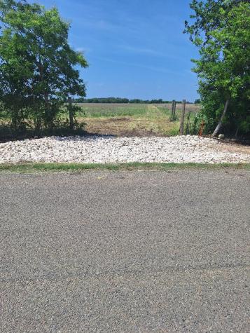 351 N County Road 224 Florence TX 76527