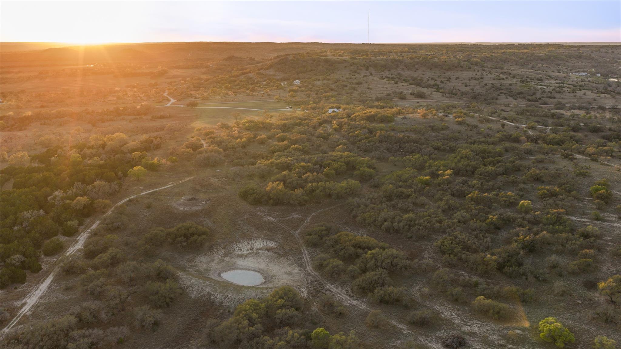 4827 Maenius Road Blanco TX 78606