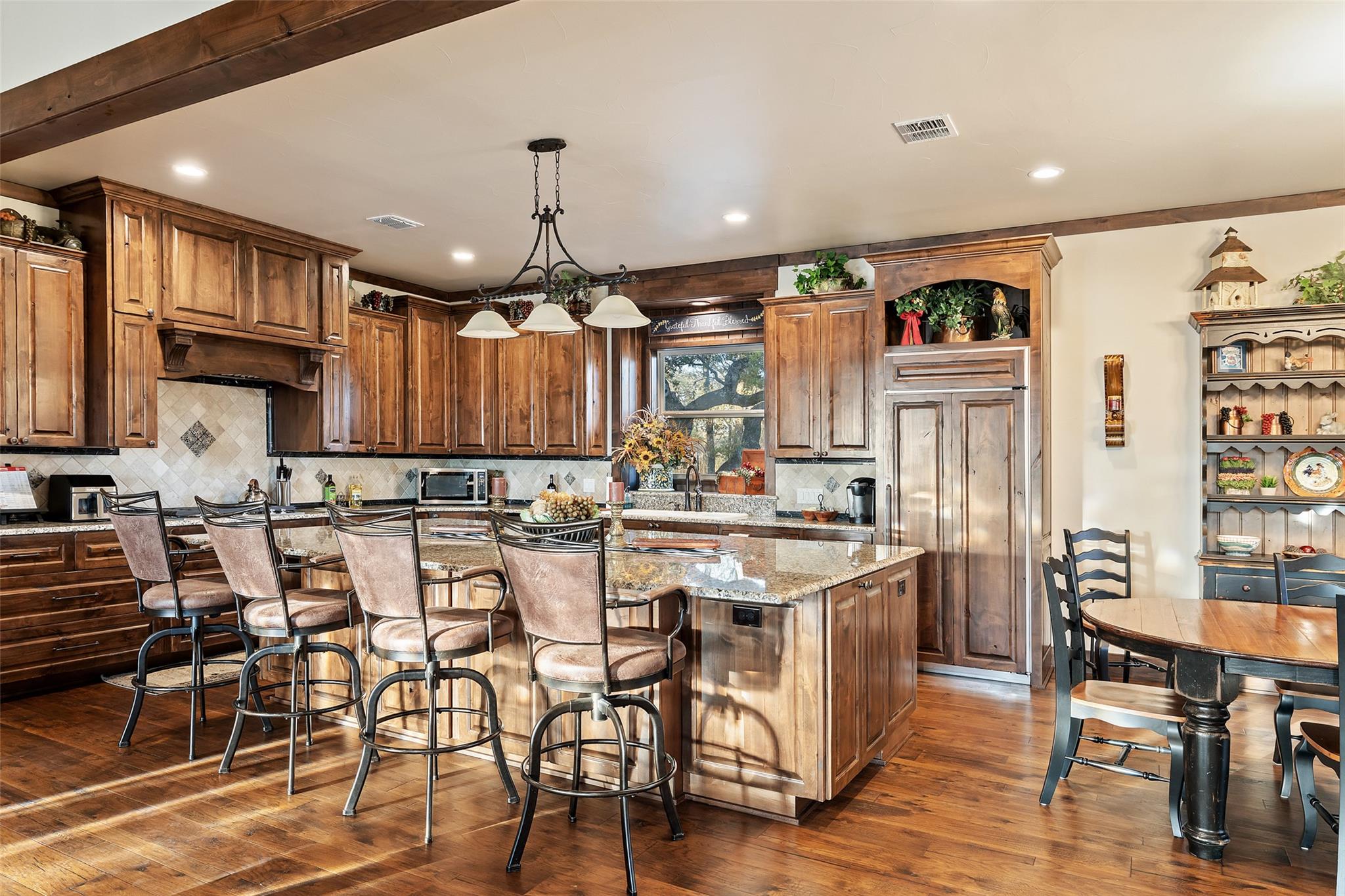 4827 Maenius Road Blanco TX 78606