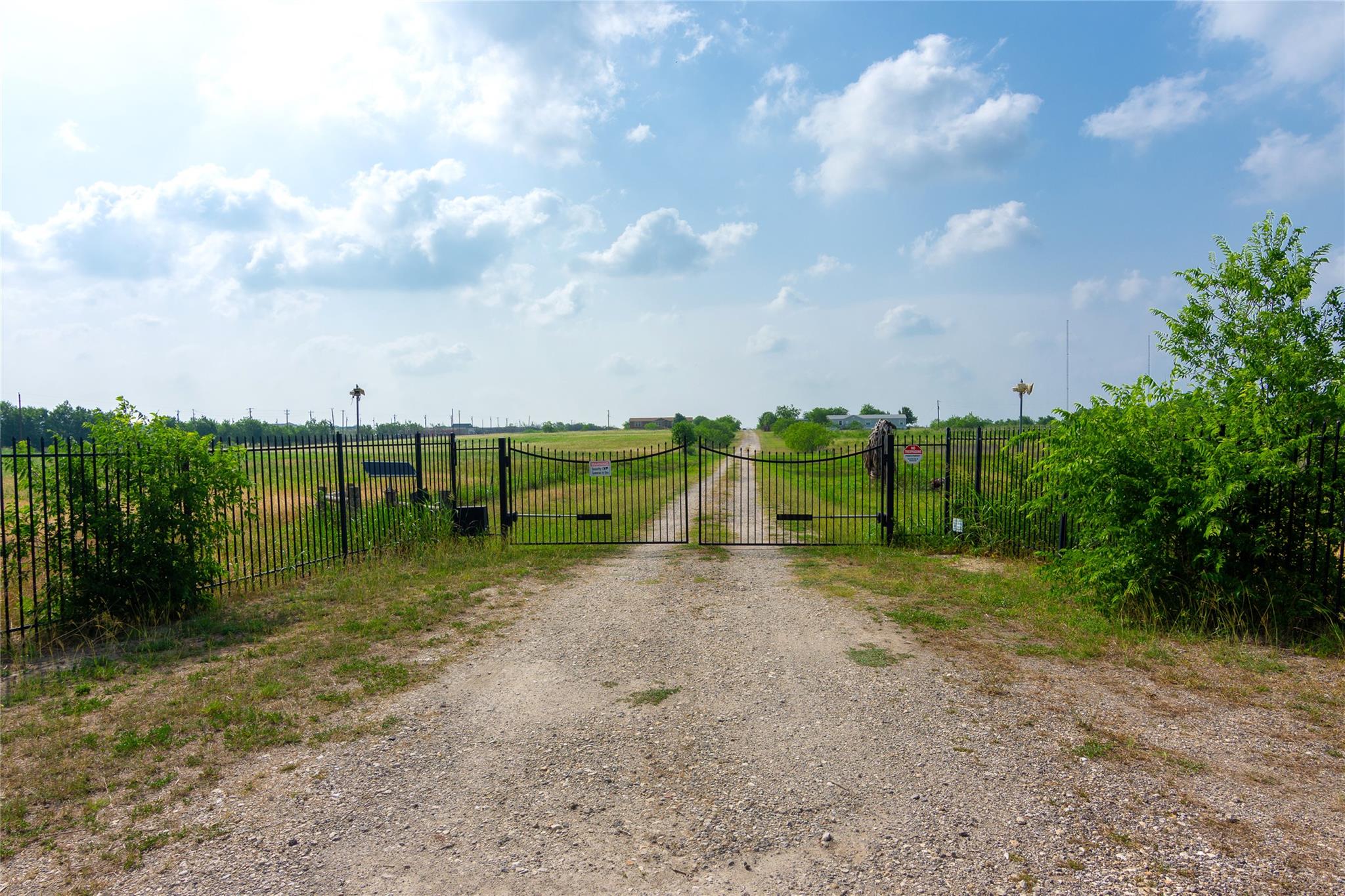 11209 (Tract 1, Bldg 2) Doyle Overton Road Del Valle TX 78617