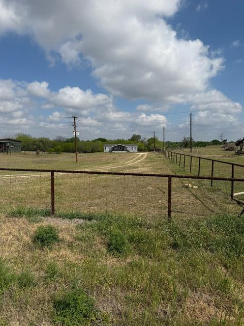 1235 Hoover Street Luling TX 78648
