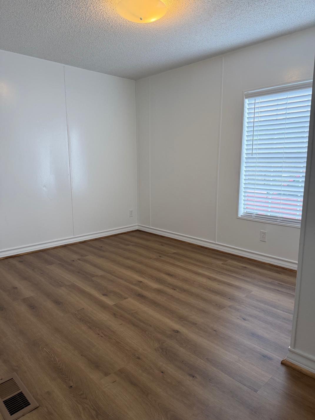 1235 Hoover Street Luling TX 78648