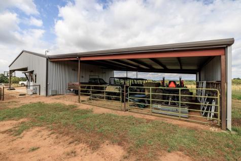5686 Ranch Road 1631 Fredericksburg TX 78624