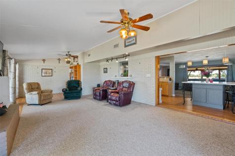 323 County Road 450 Thorndale TX 76577