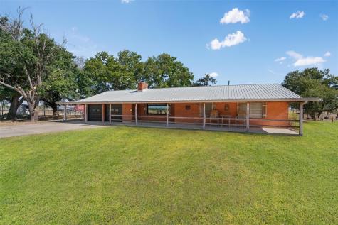 323 County Road 450 Thorndale TX 76577