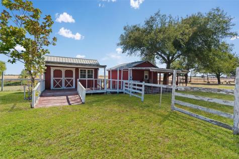 323 County Road 450 Thorndale TX 76577