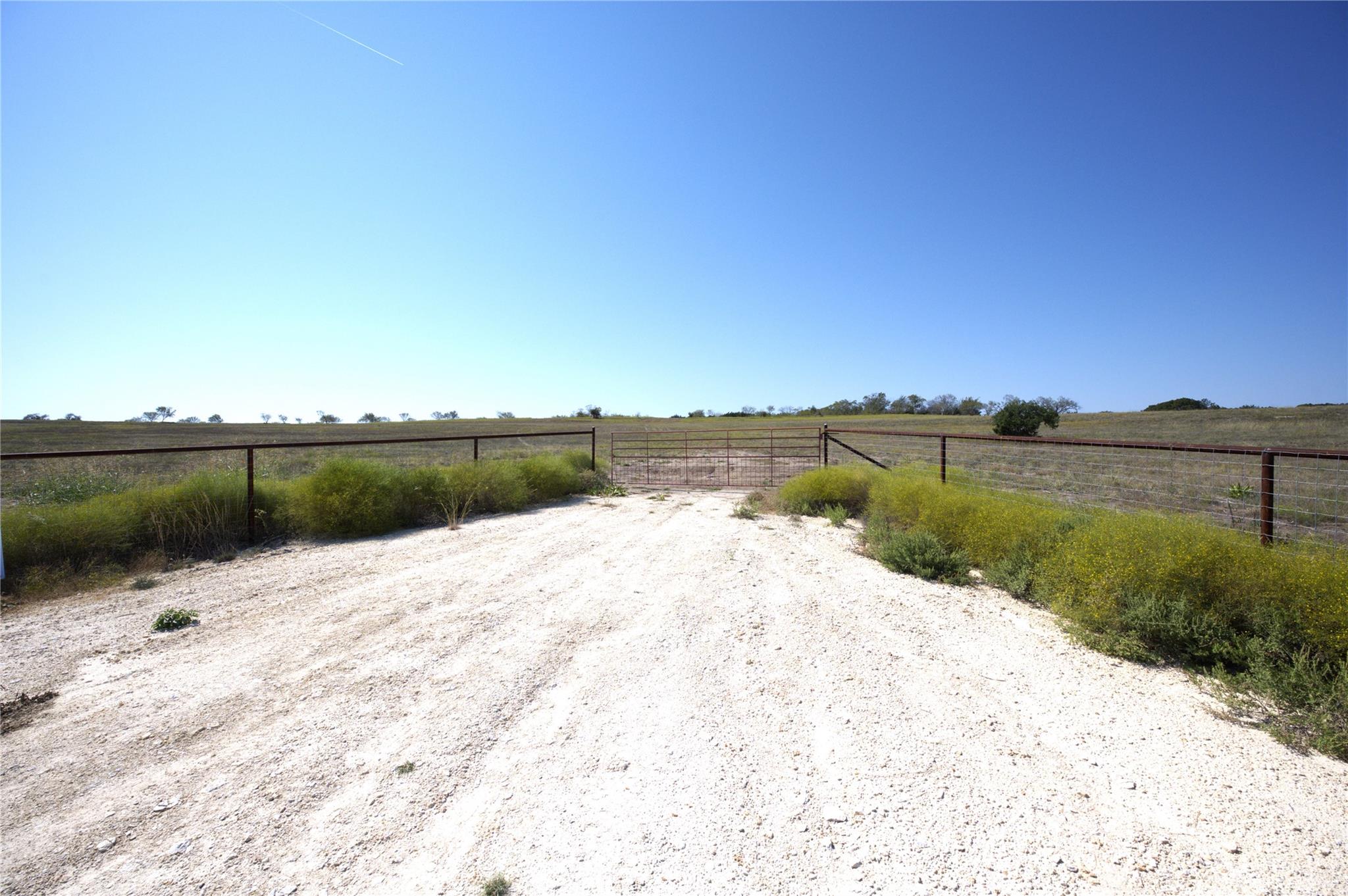Tract 4 Cr 207 Burnet TX 78611