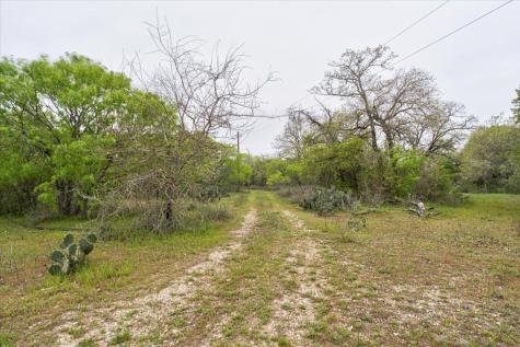 350 Mineral Springs Road Lockhart TX 78644