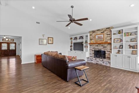 1883 Watterson Road Bastrop TX 78602