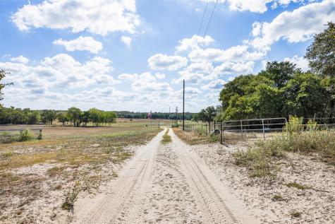 2135 Mule Creek Road Harwood TX 78632