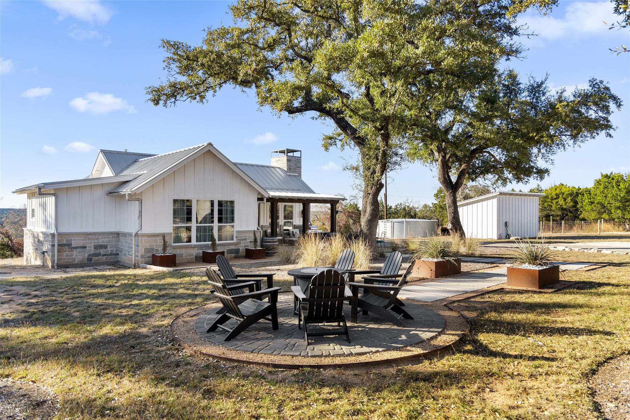 810-2 Kothmann Road Dripping Springs TX 78620