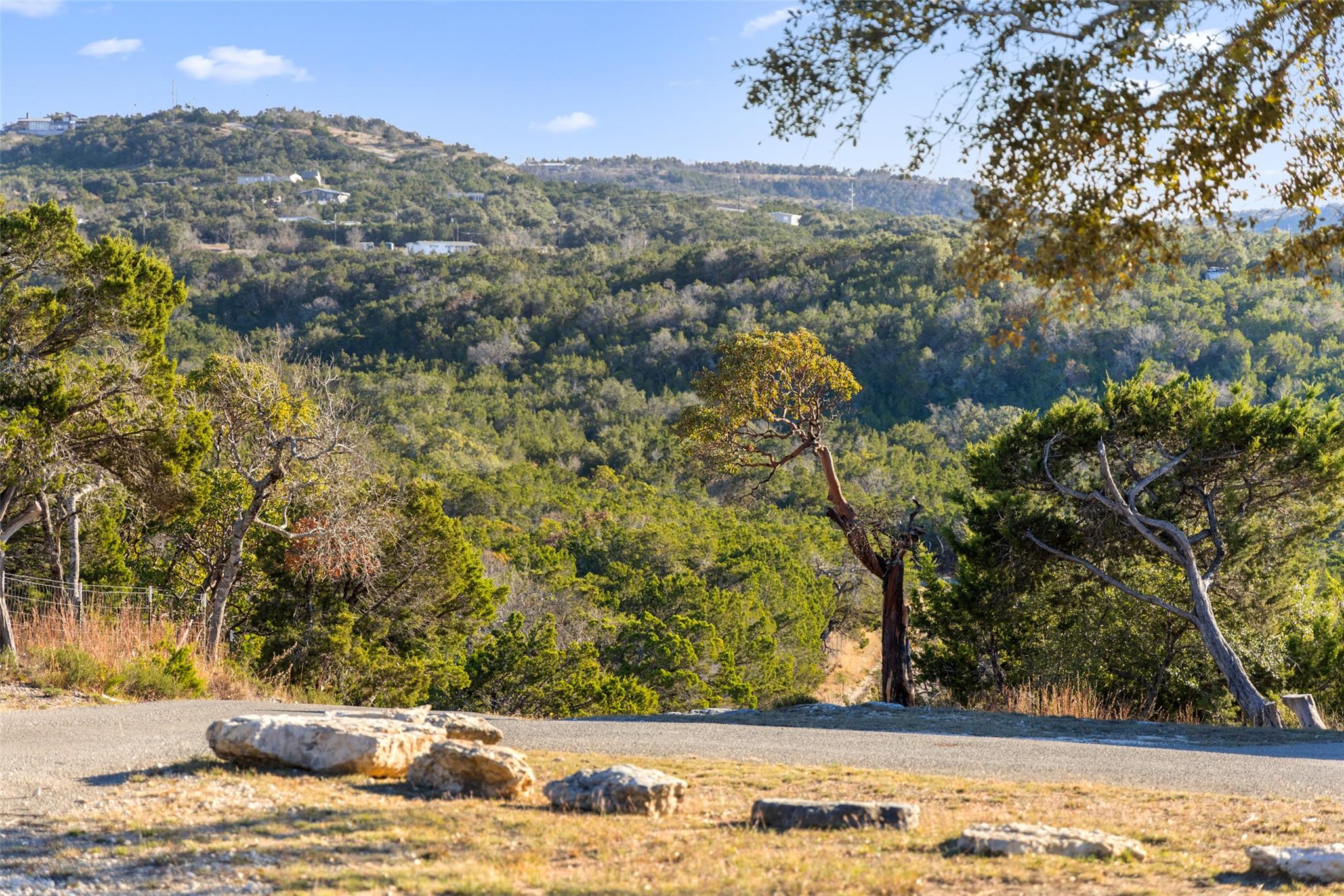 810-2 Kothmann Road Dripping Springs TX 78620