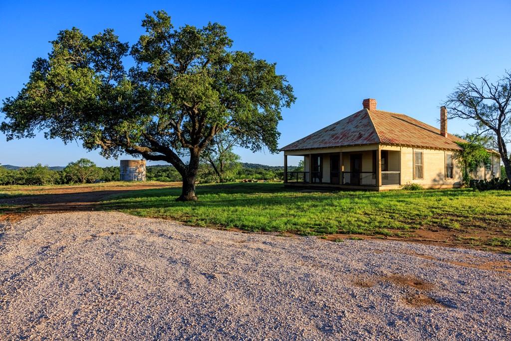 3736-6 County Road 113 Llano TX 78643