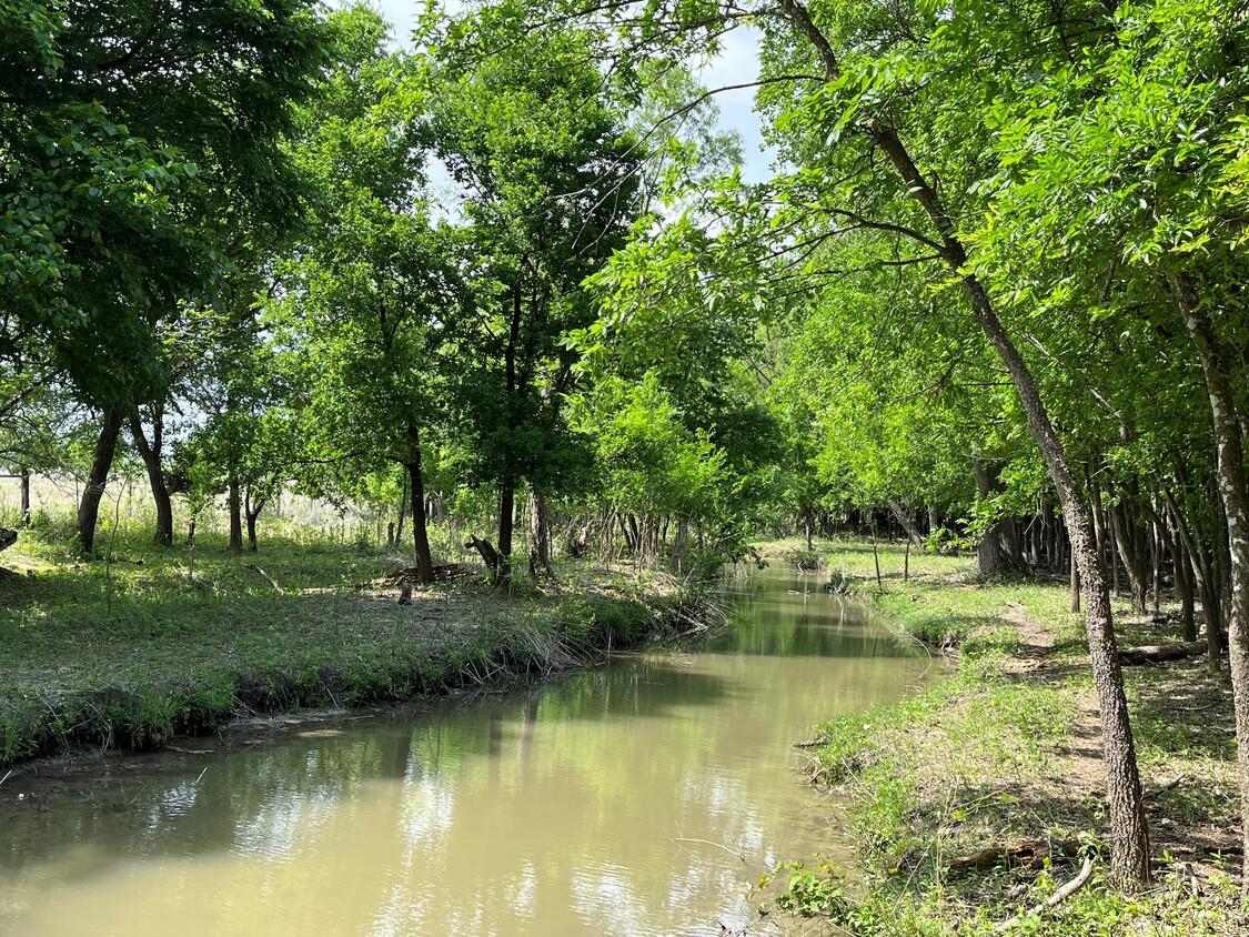 000 County Road 269 Oglesby TX 76561
