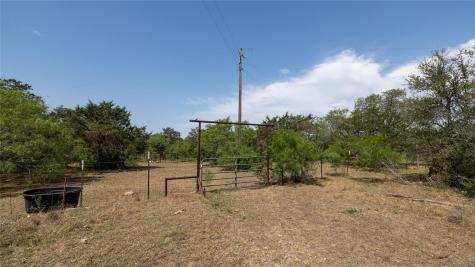 1400 Seminole Trail Dale TX 78616