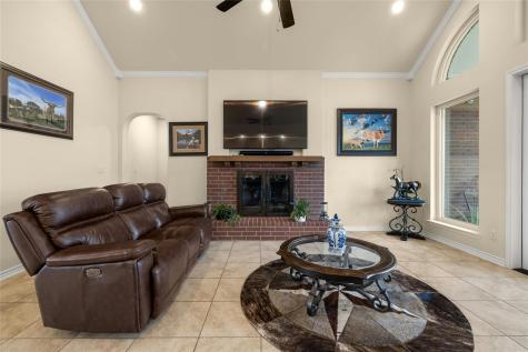 1800 County Road 305 Jarrell TX 76537